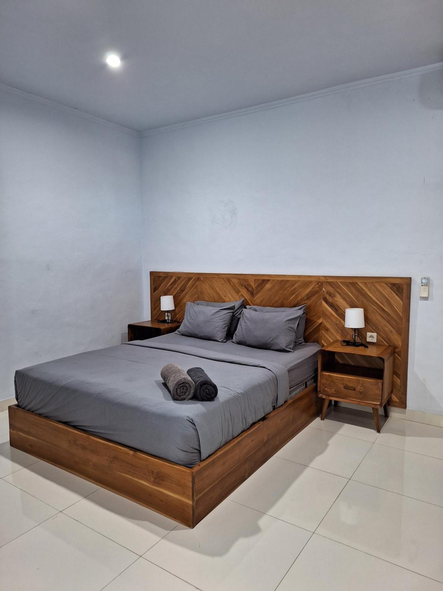 Bonewood Guesthouse Canggu Exterior foto